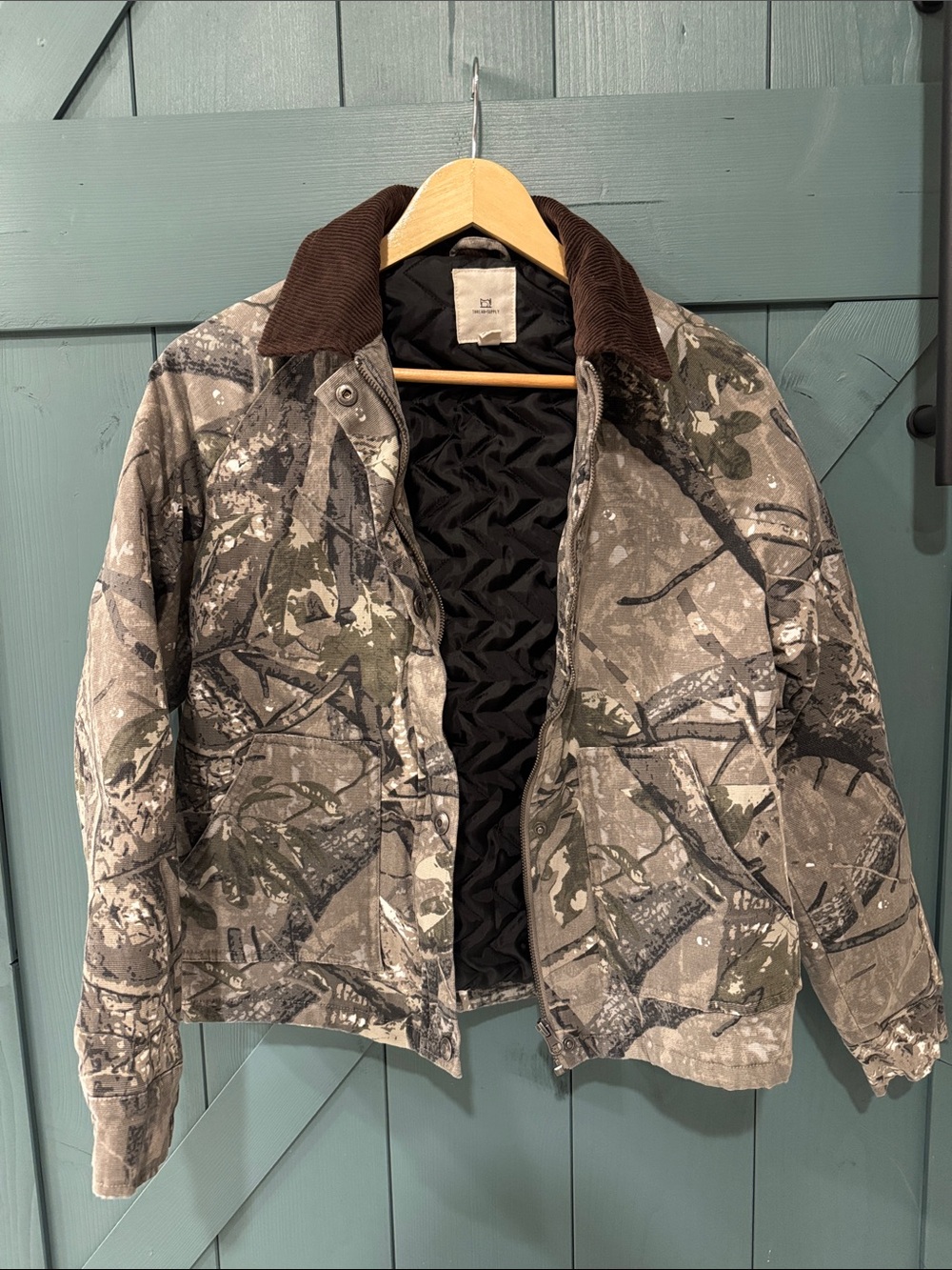 Womens Camo Quilted Jacket with Corduroy Collar